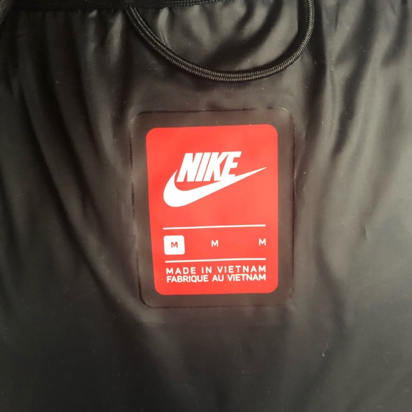 Nike puffer Down Filled jacket/coat - Picture 5 of 8
